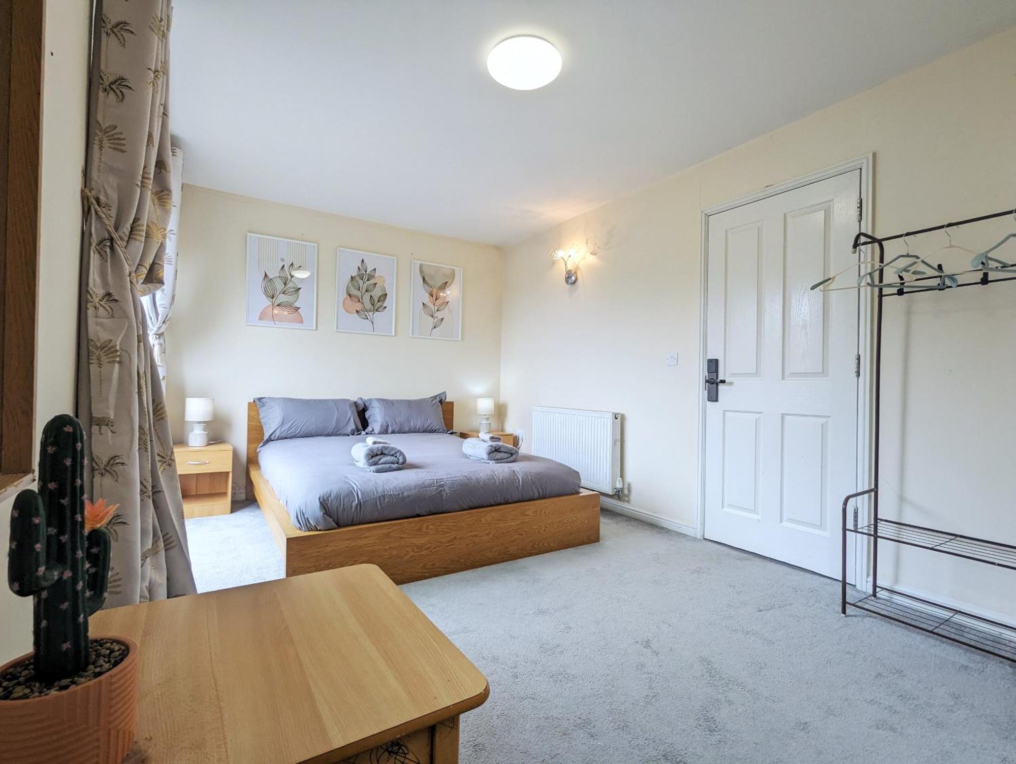 Guest Rooms Near City Centre & Dock Free Parking Ливърпул Екстериор снимка